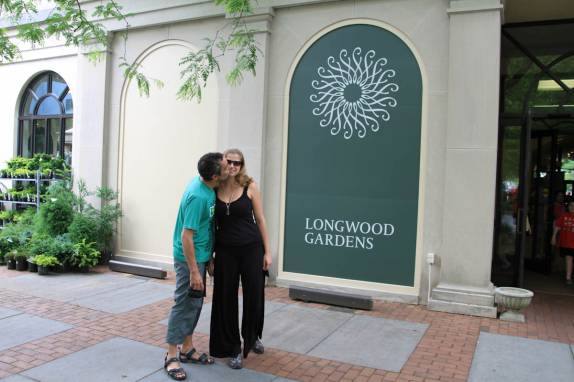Clima romântico na entrada do Longwood Gardens, na Pennsylvania - Estados Unidos (foto do Oscar, do mauoscar.com)